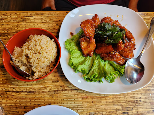 Image of Basilic Essentially Thai