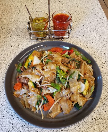 Image of Chapter Two California Kitchen