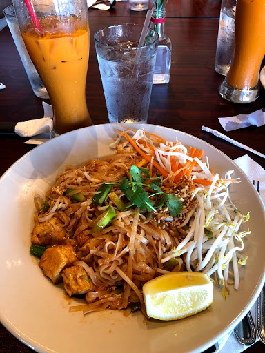 Image of Chokdee Thai Cuisine of Manor