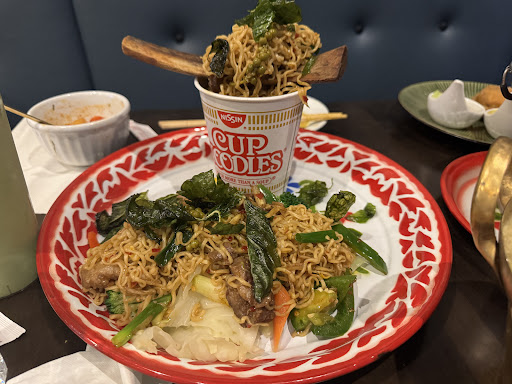Image of Eat Fine Design By Khun Kung