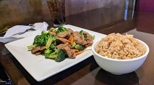 Image of Green Basil Asian Fusion Restaurant & Bubble Tea Bar