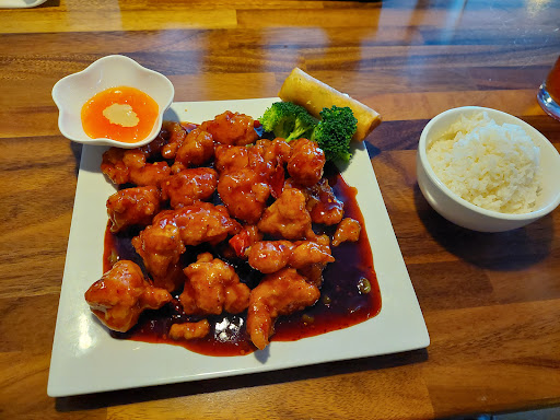 Image of Koi Sushi & Thai Midtown