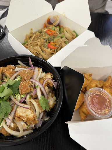 Image of Komsan Thai Kitchen