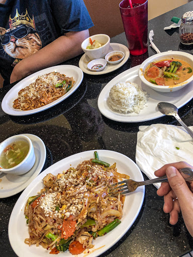Image of Molly's Thai Ban