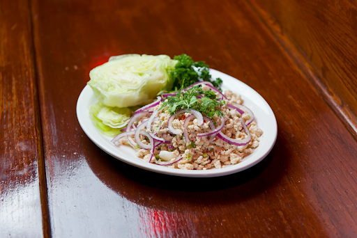 Image of Sumo Sushi Thai And Bar