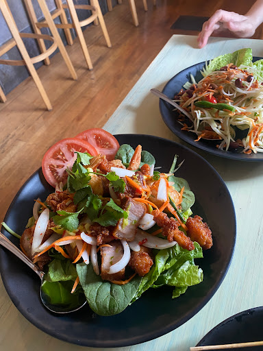 Image of The Chomp Comfort Thai Plate